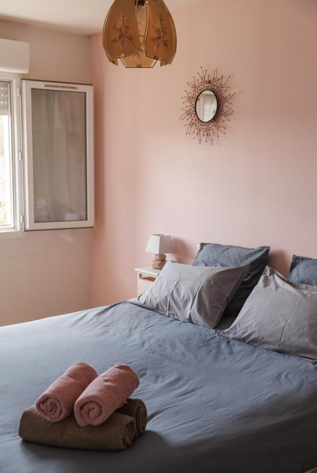 Mas Saint-Ange Bed & Breakfast Lunel  Exterior photo